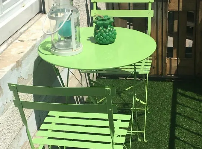 Clemenceau Apartment