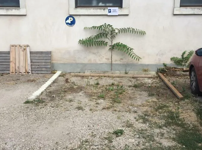 Clemenceau Apartment